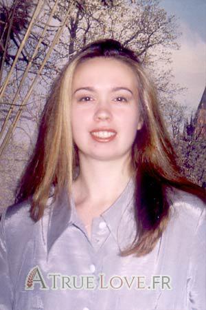 53716 - Anna &Acirc;ge: 34 - Russie