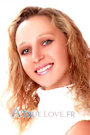 55515 - Yuliana &Acirc;ge: 35 - Ukraine