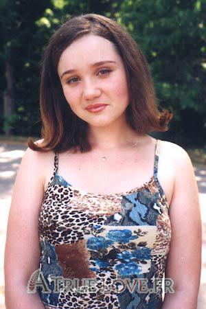 59388 - Elena &Acirc;ge: 27 - Ukraine