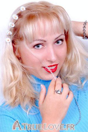61792 - Elena &Acirc;ge: 32 - Ukraine
