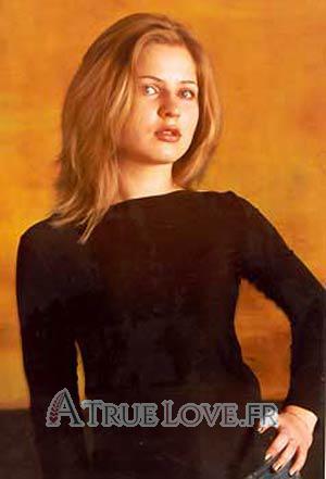 63620 - Julia &Acirc;ge: 26 - Ukraine