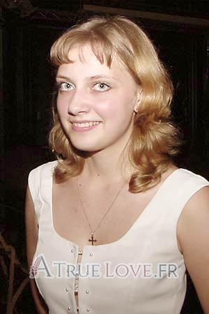 64228 - Olga &Acirc;ge: 22 - Russie