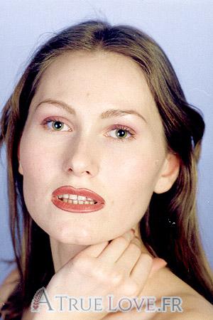 65433 - Ella &Acirc;ge: 26 - Russie