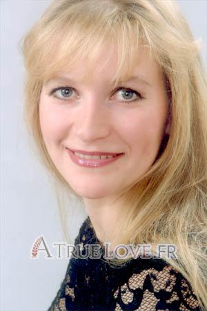 66286 - Olga &Acirc;ge: 41 - Russie