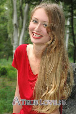 73018 - Julia &Acirc;ge: 27 - Ukraine