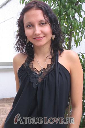 73552 - Alejandra &Acirc;ge: 25 - Colombie