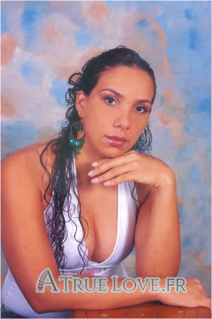 77754 - Annerys &Acirc;ge: 31 - Colombie