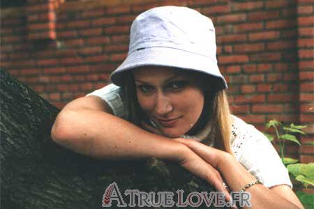81201 - Svetlana &Acirc;ge: 25 - Russie