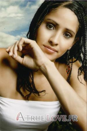 81548 - Juliana &Acirc;ge: 29 - Colombie