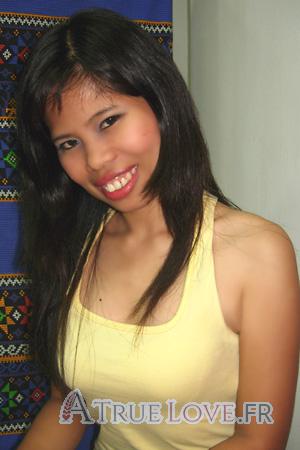92382 - Cherlyn &Acirc;ge: 28 - Philippines