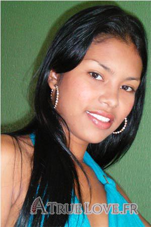 93264 - Shirley &Acirc;ge: 21 - Colombie