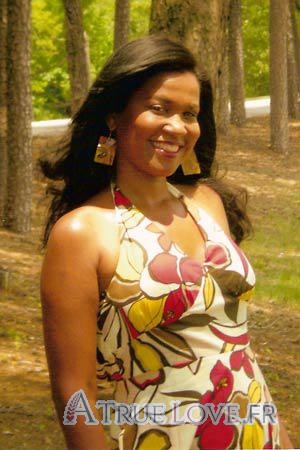 98236 - Nancy &Acirc;ge: 40 - Colombie